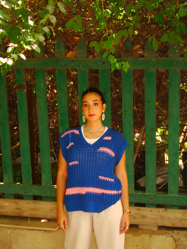Postcard Blue & Pink Vest